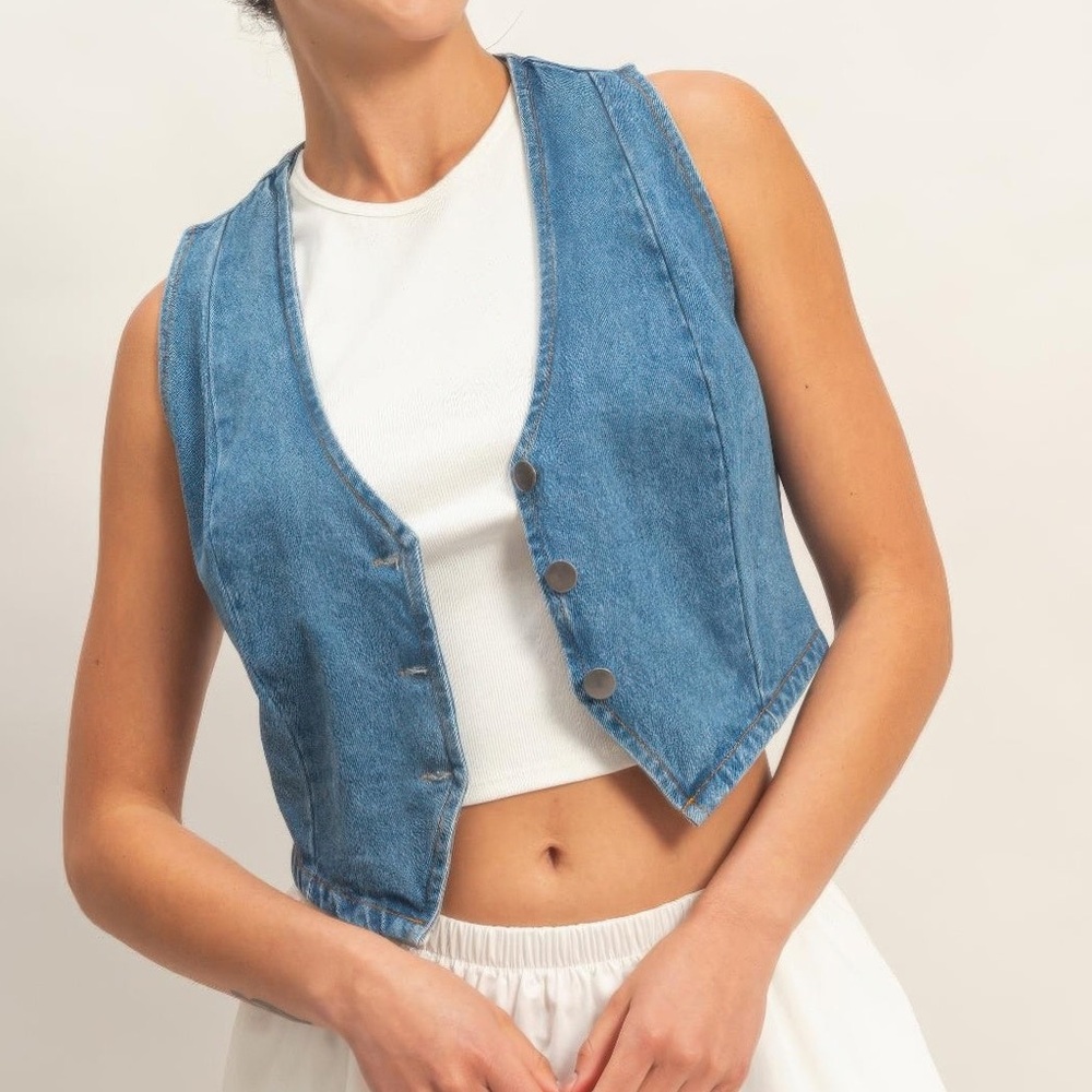 V-neck Sleeveless Denim Vest - Picture 3 of 6